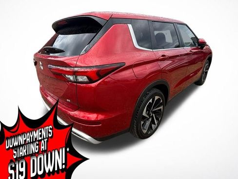 Used 2024 Mitsubishi Outlander SE image 4