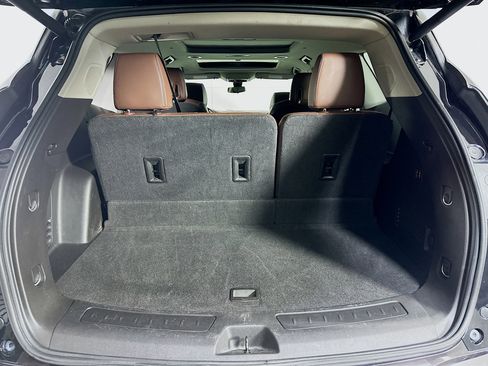 Used 2018 Buick Enclave Avenir w/ Avenir Technology Package image 31