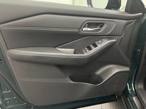 New 2026 Nissan Rogue Dark Armor AWD/4WD image 9