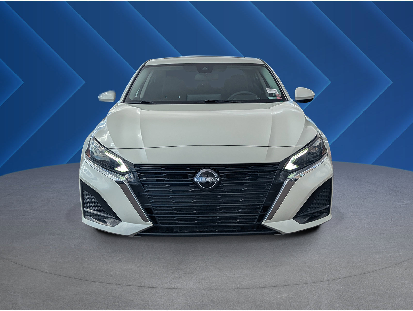 Used 2023 Nissan Altima 2.5 SV w/ SV Premium Package FWD image 8
