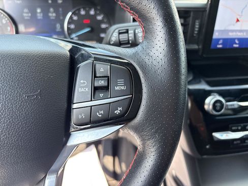Used 2023 Ford Explorer ST-Line AWD/4WD image 19