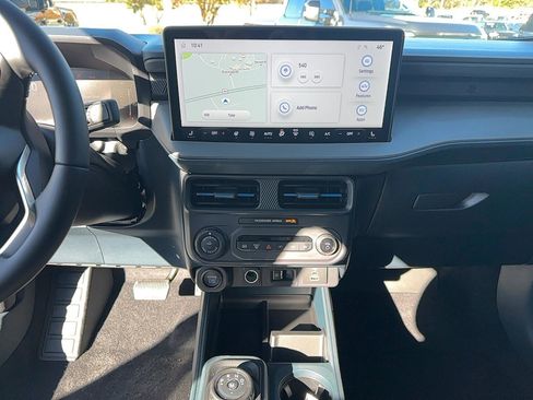 New 2026 Ford Maverick Lobo image 13