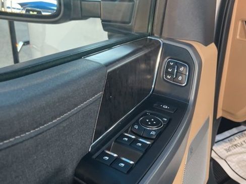 Used 2024 Ford F350 Lariat w/ FX4 Off-Road Package image 13