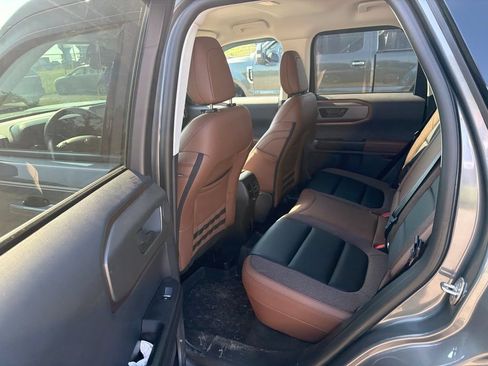 Used 2025 Ford Bronco Sport Outer Banks w/ Outer Banks Tech Package+ AWD/4WD image 12