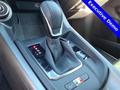 New 2025 Alfa Romeo Tonale Intensa image 18