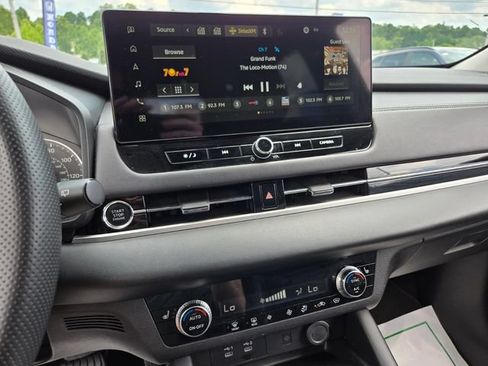 Used 2025 Mitsubishi Outlander SE AWD/4WD image 30