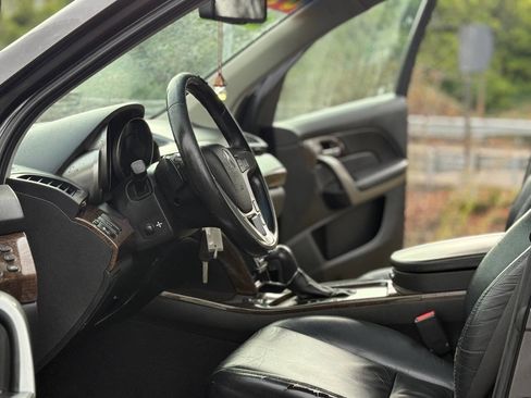 Used 2011 Acura MDX image 18