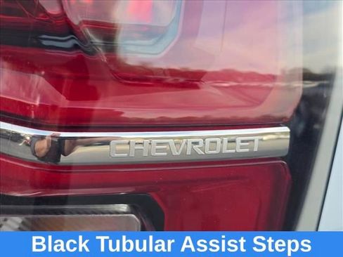 Used 2021 Chevrolet Tahoe Z71 w/ Rear Media and Nav Package image 28