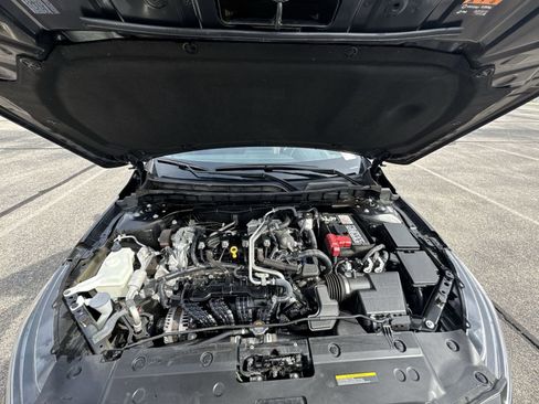 Used 2024 Nissan Altima 2.5 SV FWD image 36