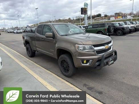 Used 2015 Chevrolet Colorado LT w/ LT Convenience Package image 4