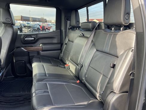 Used 2019 Chevrolet Silverado 1500 High Country w/ Z71 Off-Road Package image 25