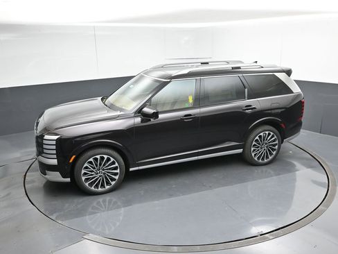 New 2026 Hyundai Palisade Calligraphy FWD image 18