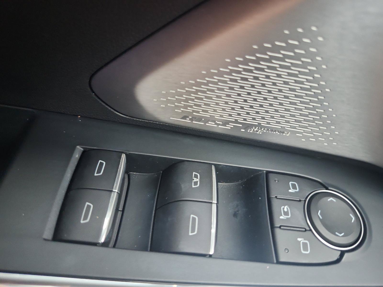 Certified 2026 GMC Acadia Denali Ultimate FWD image 21