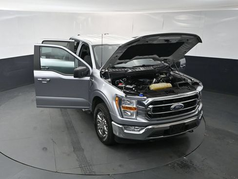 Used 2023 Ford F150 XLT w/ XTR Package AWD/4WD image 17