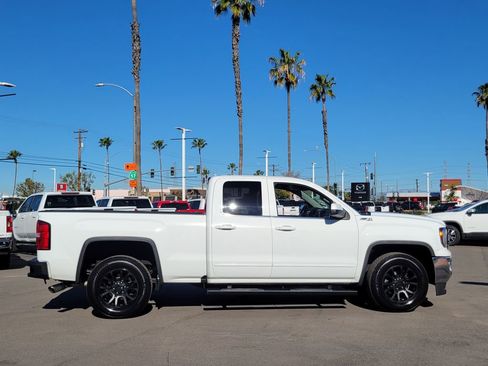 Used 2018 GMC Sierra 1500 SLE w/ SLE Value Package image 34