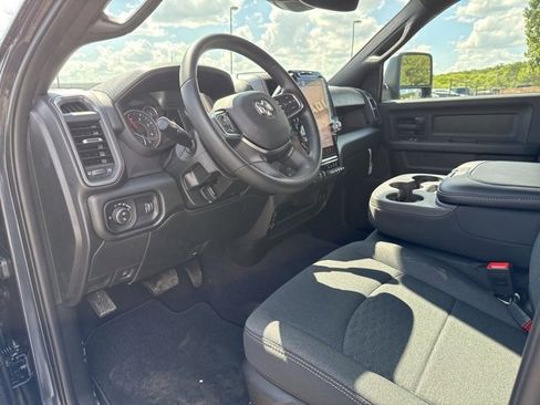 New 2025 RAM 2500 Tradesman image 25