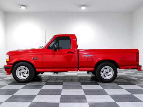 Used 1993 Ford F150 Lightning RWD image 4