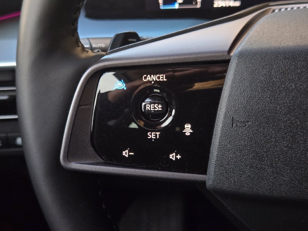 Used 2025 Nissan Murano Platinum w/ Cargo Package AWD/4WD image 26