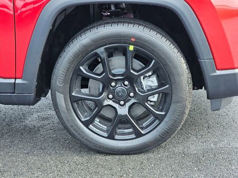 New 2026 Jeep Compass Latitude image 10