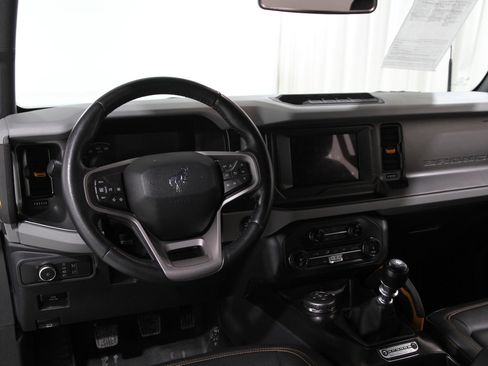 Used 2022 Ford Bronco Badlands w/ Sasquatch Package image 6