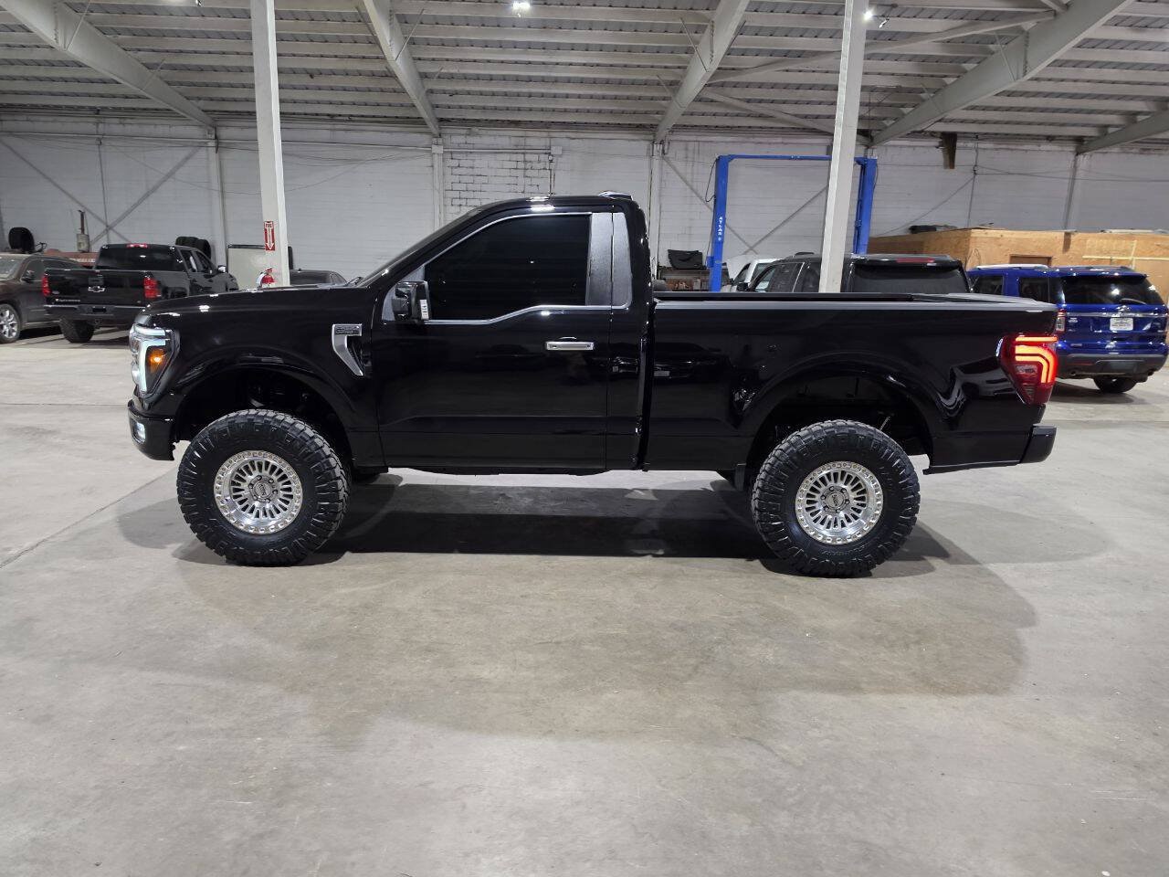 Used 2025 Ford F150 XL AWD/4WD image 6