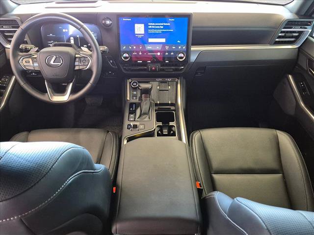 Used 2025 Lexus GX 550 AWD/4WD image 13