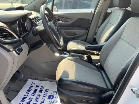 Used 2015 Buick Encore Convenience FWD image 10