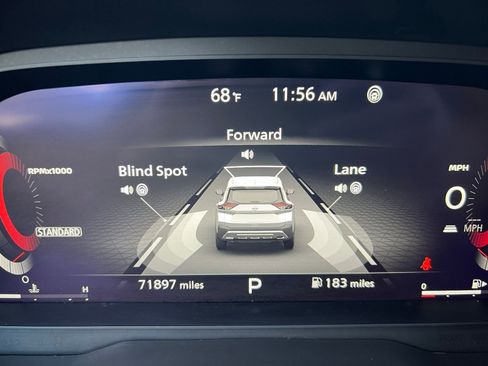 Used 2021 Nissan Rogue Platinum image 33