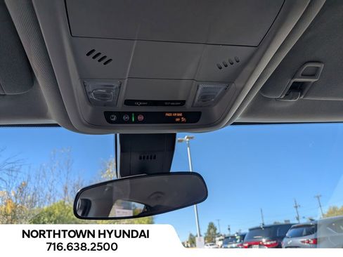 Used 2024 Chevrolet Equinox LT image 23