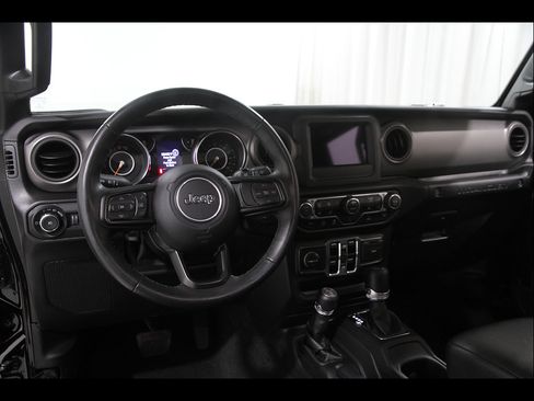 Used 2022 Jeep Wrangler Unlimited Sport AWD/4WD image 6