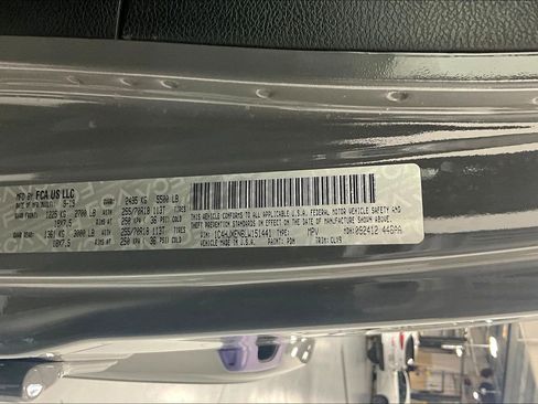 Used 2020 Jeep Wrangler Unlimited Sahara image 32