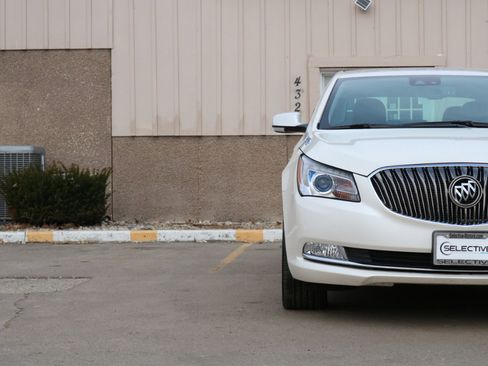 Used 2014 Buick LaCrosse Premium w/ Driver Confidence Package image 4
