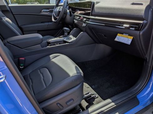 New 2026 Kia Sportage SX FWD image 26
