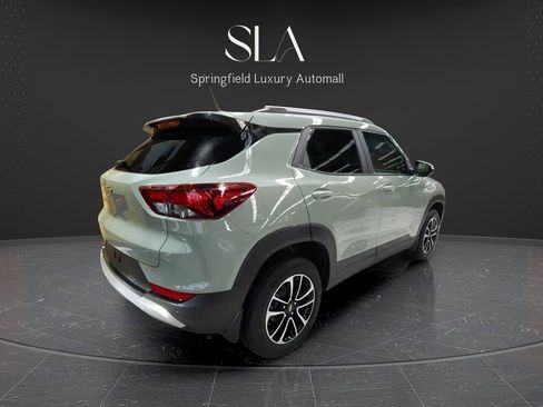 Used 2026 Chevrolet TrailBlazer LT w/ Driver Confidence Package image 5