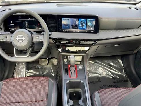 New 2026 Nissan Kicks SR w/ SR Premium Package image 12