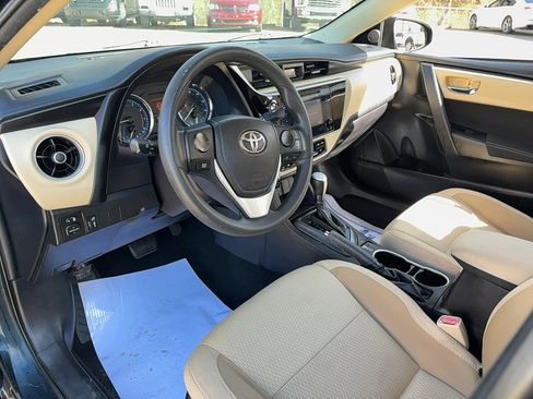 Used 2018 Toyota Corolla LE image 17