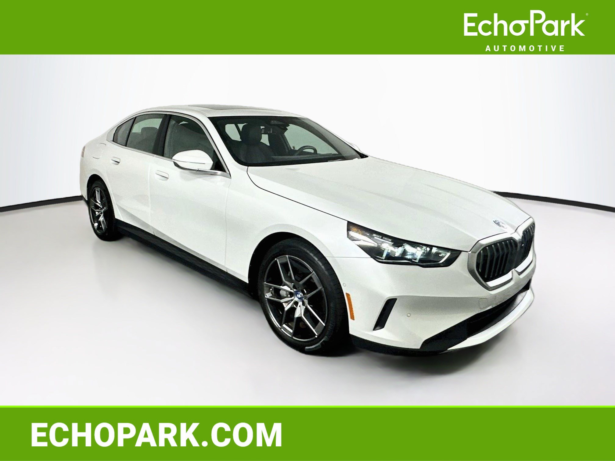 Used 2025 BMW i5 eDrive40i RWD image 1