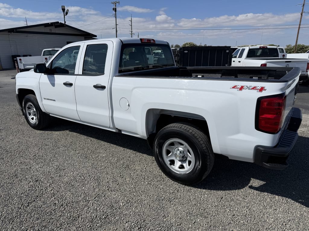 Used 2017 Chevrolet Silverado 1500 W/T AWD/4WD image 8