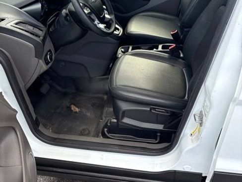 Used 2023 Ford Transit Connect XL FWD image 14