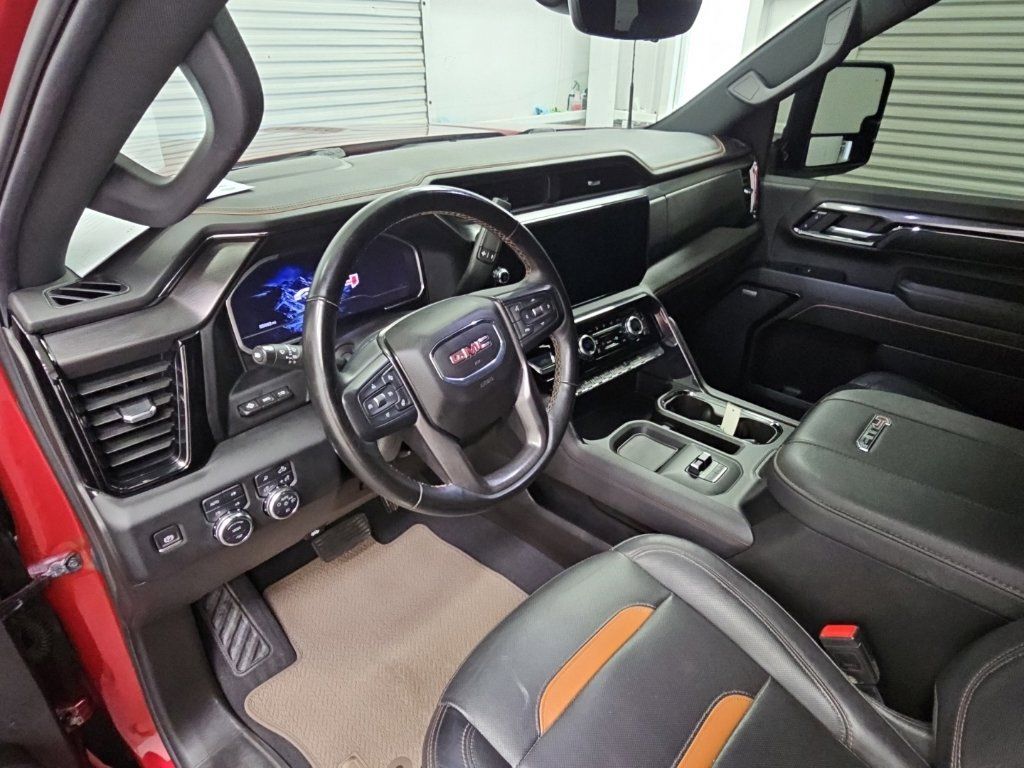 Used 2024 GMC Sierra 2500 AT4 w/ AT4 Premium Plus Package AWD/4WD image 13