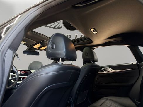 Used 2022 BMW M440i xDrive Gran Coupe w/ Premium Package image 18