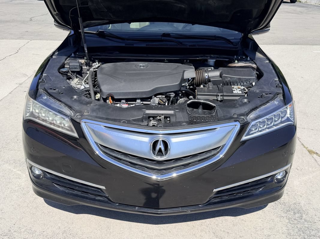 Used 2017 Acura TLX w/ Advance Package FWD image 11