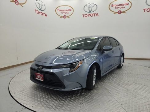 Used 2026 Toyota Corolla LE FWD image 2
