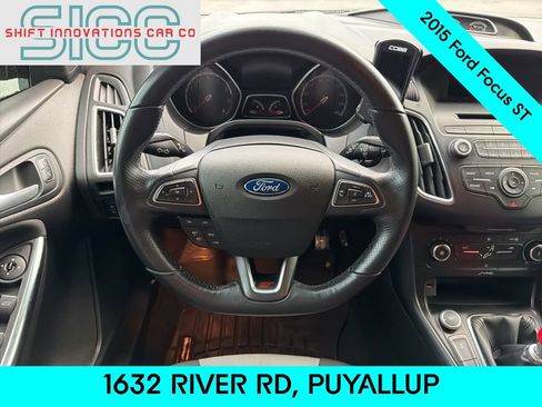 Used 2015 Ford Focus ST image 12