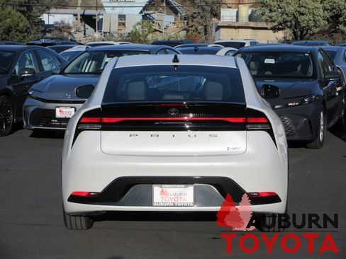 New 2026 Toyota Prius XLE image 3
