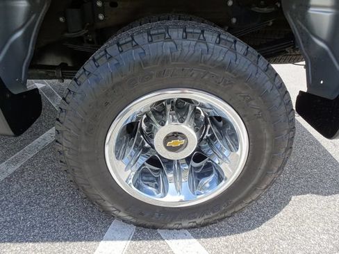 Used 2021 Chevrolet Silverado 3500 LT w/ Convenience Package AWD/4WD image 38