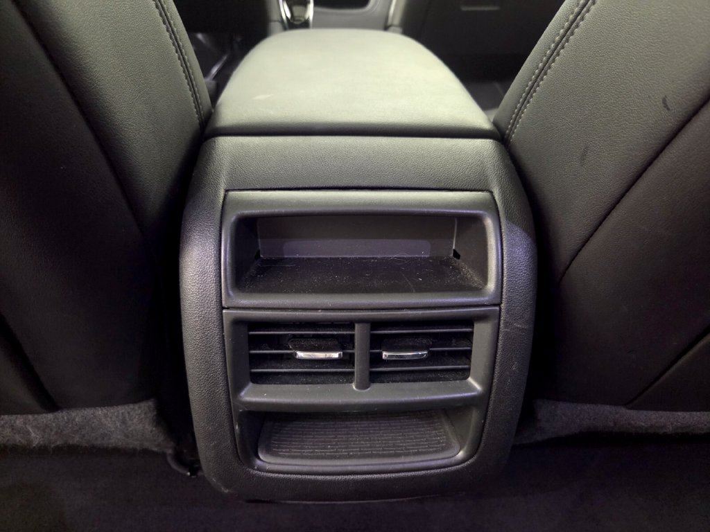 Used 2021 Cadillac XT5 Premium Luxury w/ LPO, Floor Liner Package AWD/4WD image 24