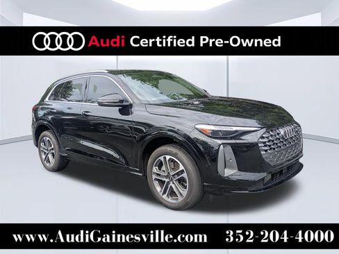 Used 2025 Audi Q5 Premium Plus w/ Premium Plus AWD/4WD image 1