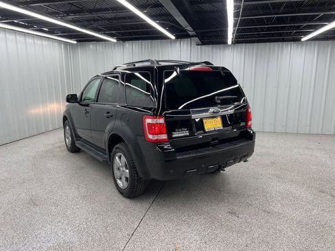 Used 2010 Ford Escape Limited image 4