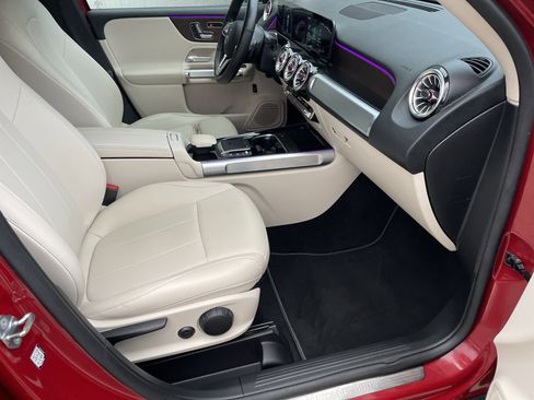 Certified 2022 Mercedes-Benz GLB 250 GLB 250 SUV image 48